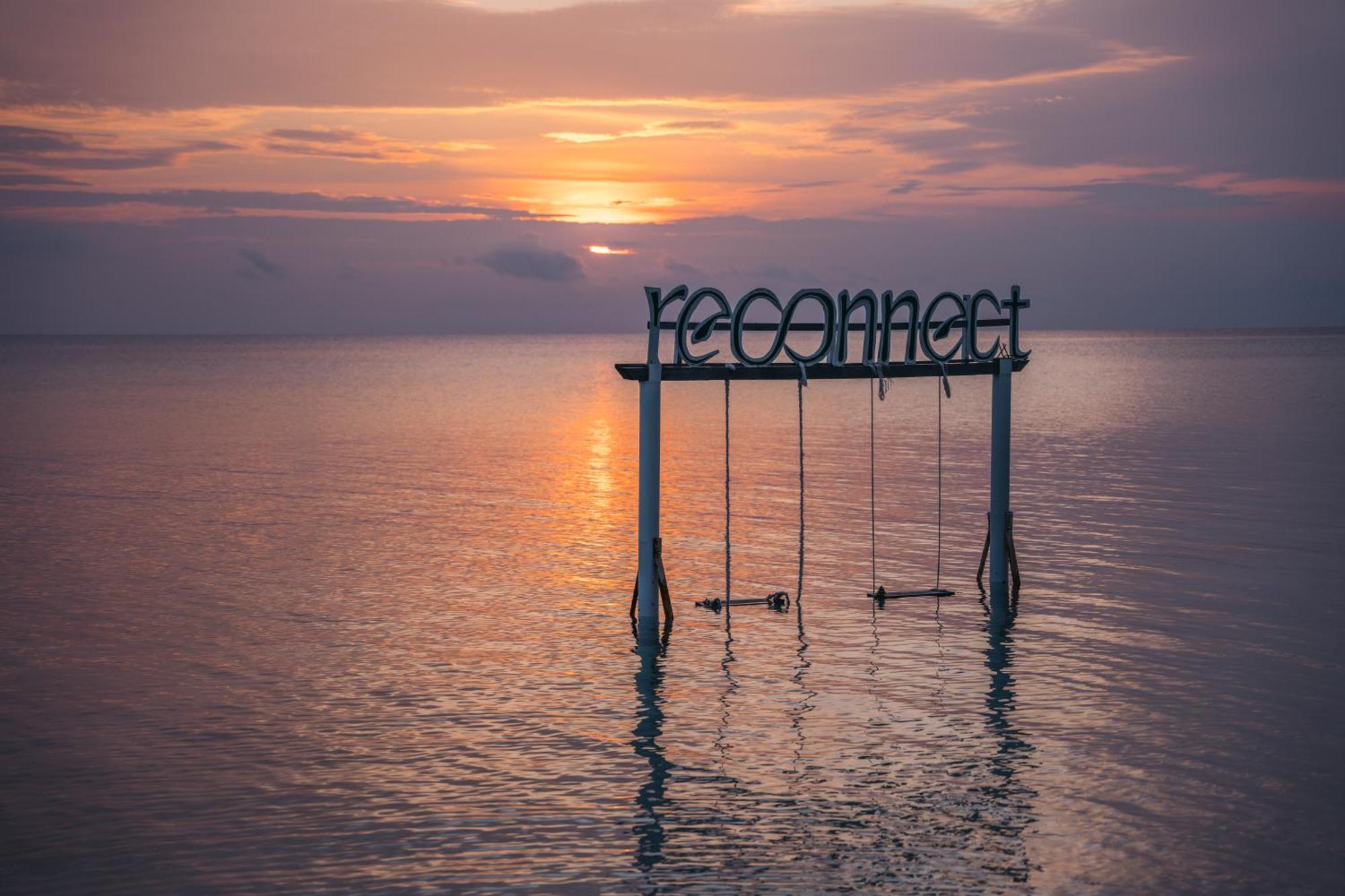 Reconnect - Private Island Resort & Dive Center Togean - Buka Buka Island Ampana ภายนอก รูปภาพ