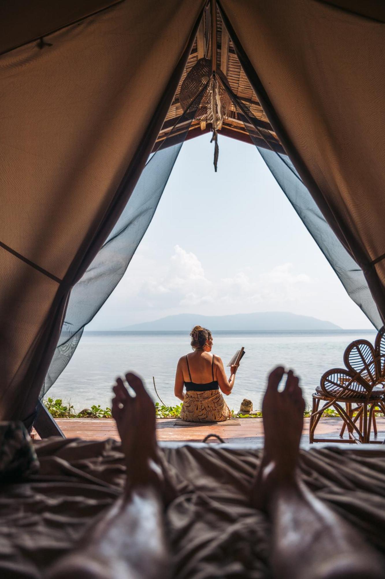 Reconnect - Private Island Resort & Dive Center Togean - Buka Buka Island Ampana ภายนอก รูปภาพ
